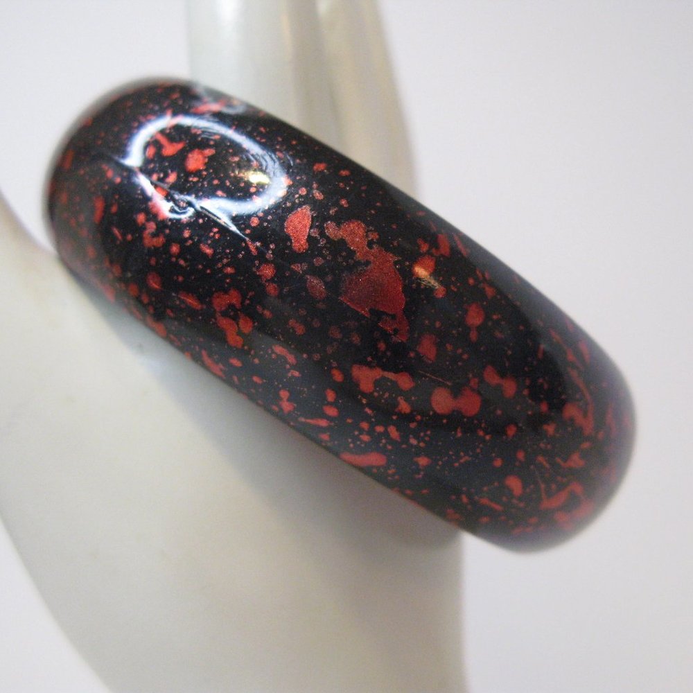 Black Red Plastic Bangle Bracelet Retro 1980s